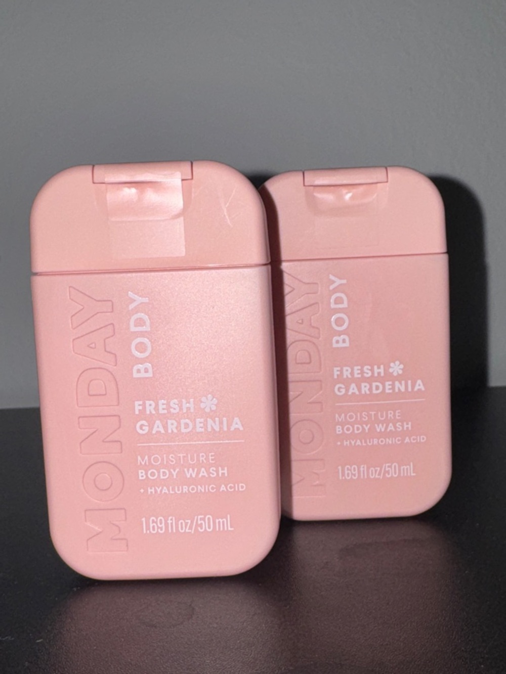 MONDAY Body Fresh Gardenia Moisture Body Wash - Pink